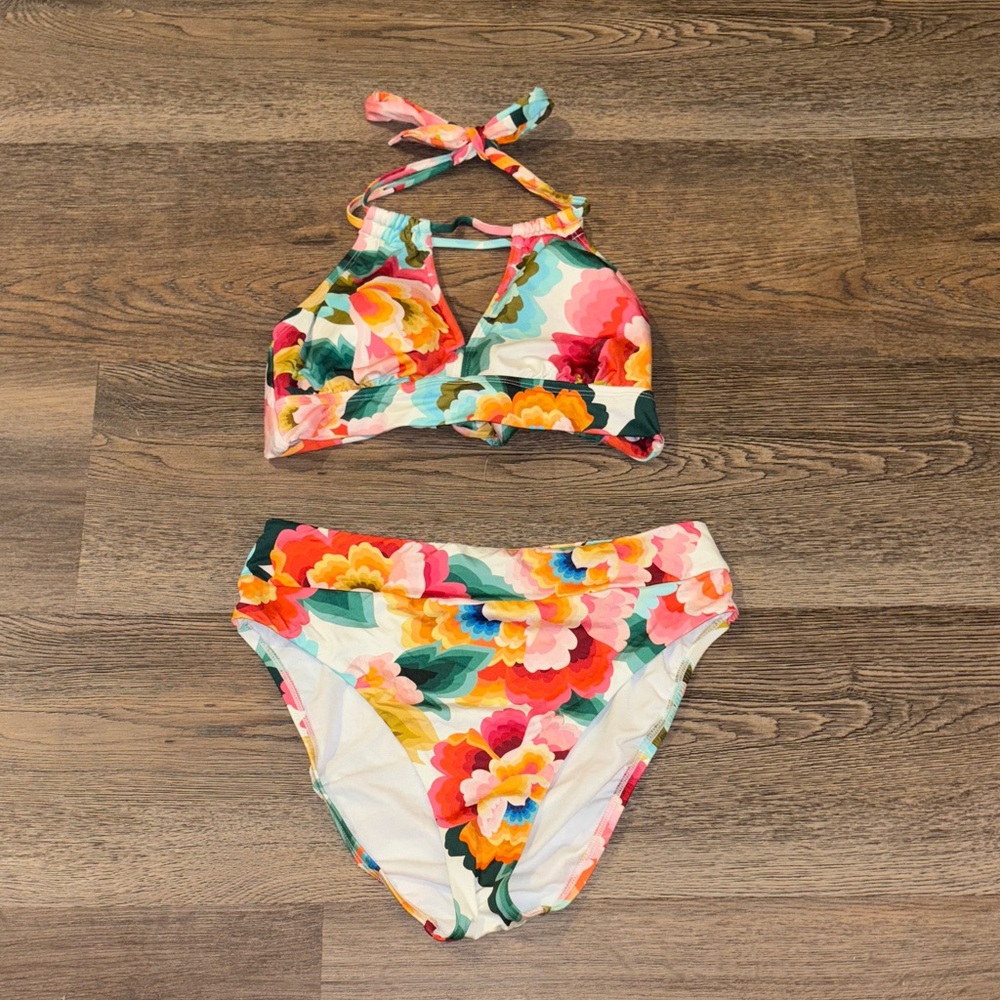 Gibson * Latimer Floral 2 piece swim suit size S/M